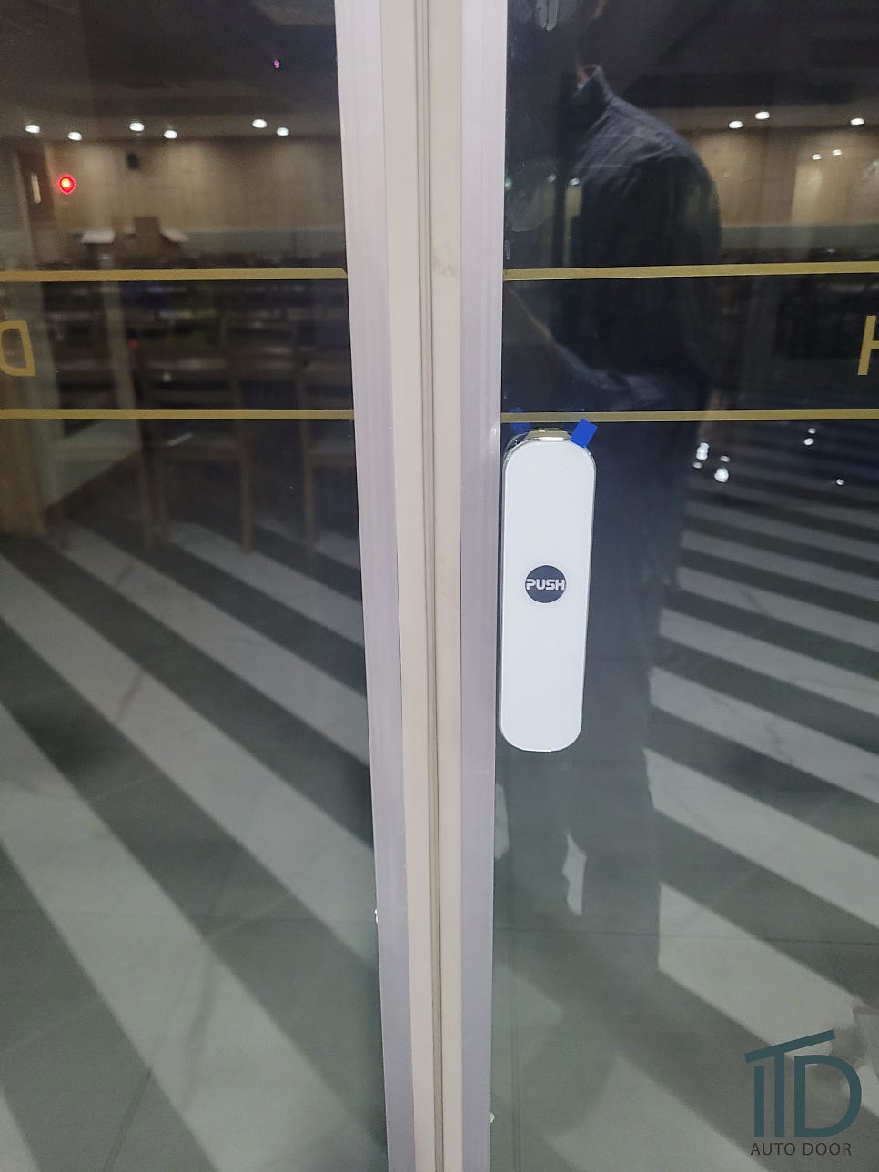 [대전충남자동문]상가 슬라이딩자동문(A/S)- 무선터치스위치교체[국제오토텍자동문]